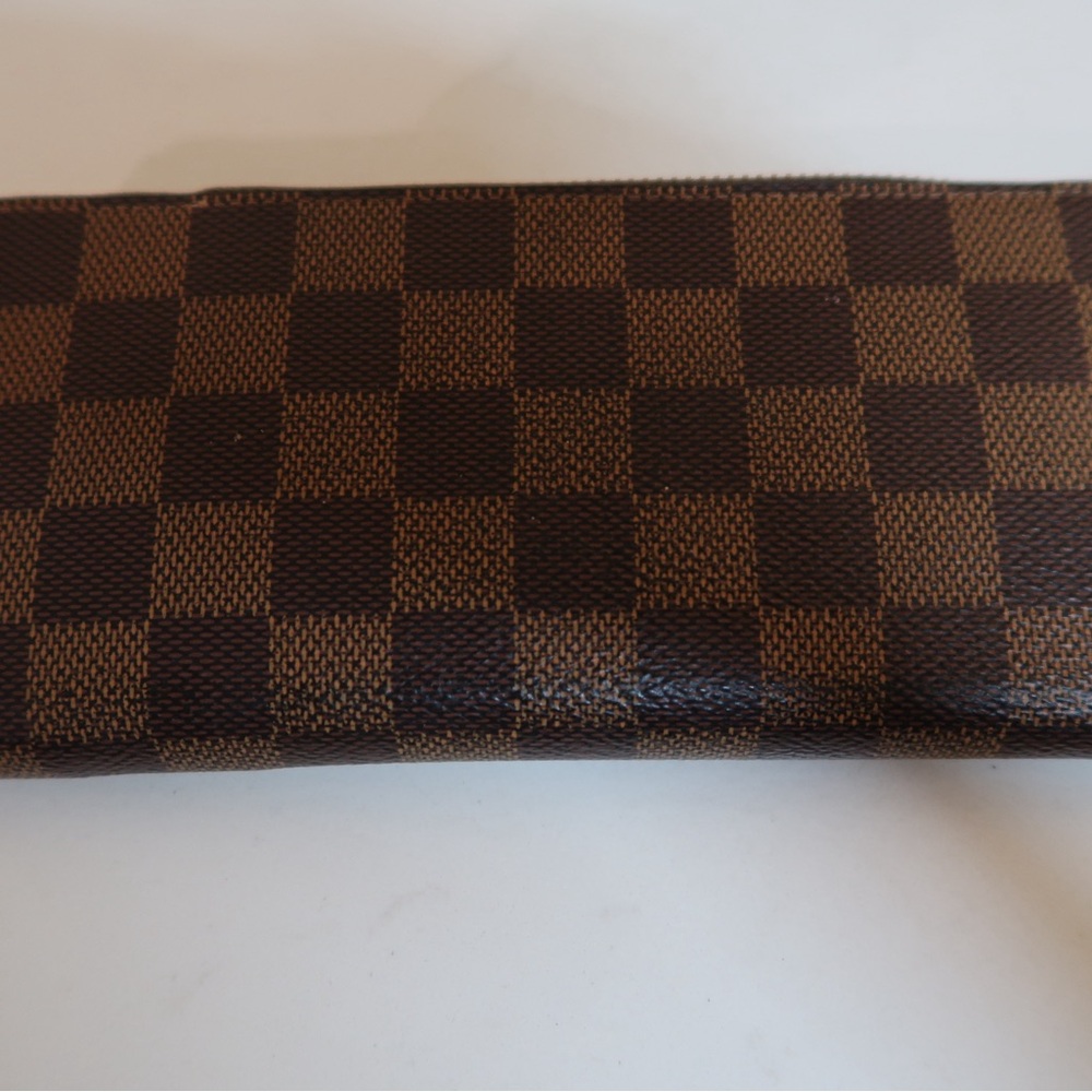 Louis Vuitton Clémence Wallet - Picture 6 of 8